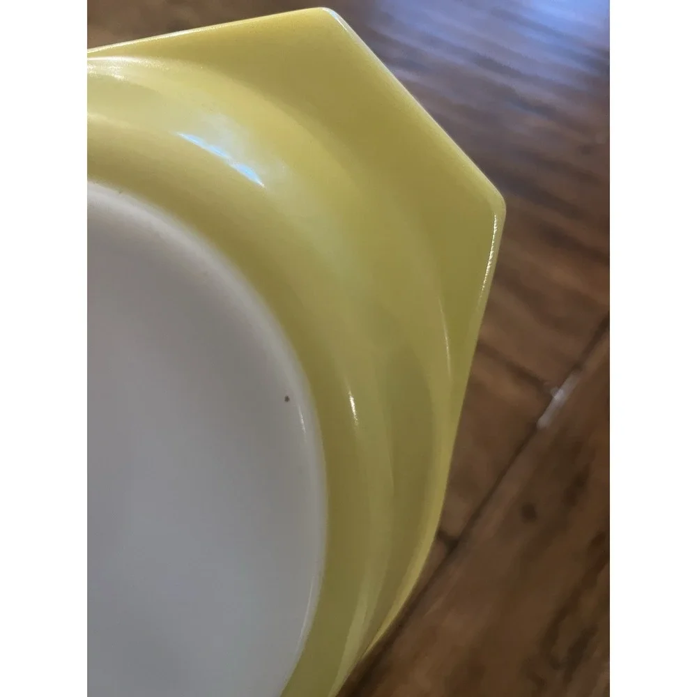 Vintage Pyrex 1 - 1/2 Qt. Divided Oval Dish, Yellow & White Ovenware made in USA